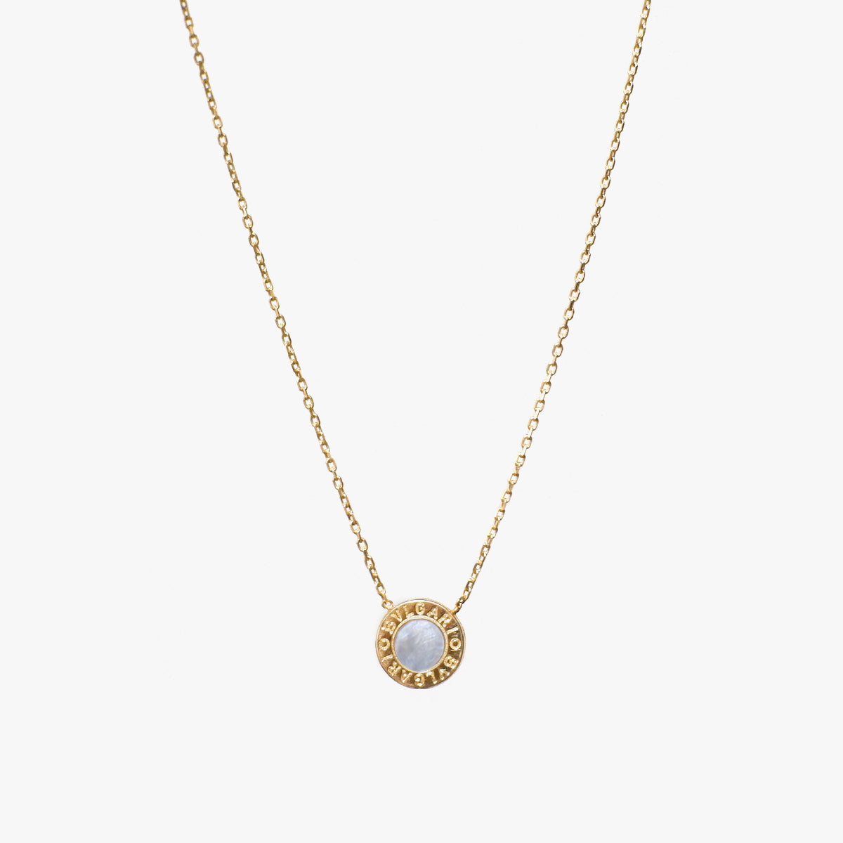 (One-off Piece) The Designer Centered Pearl Necklace in Solid Gold