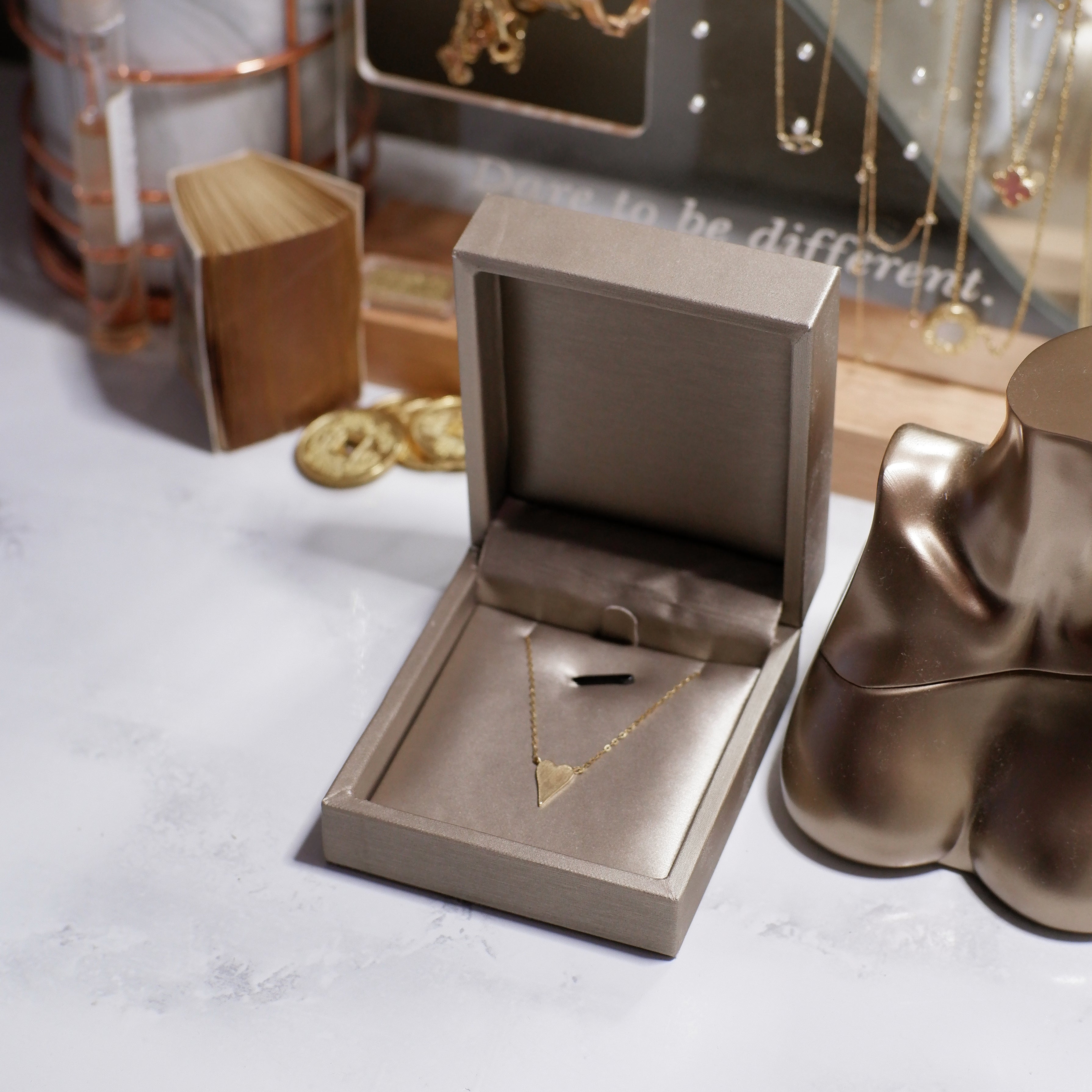 Luxury Necklace / Bracelet Box