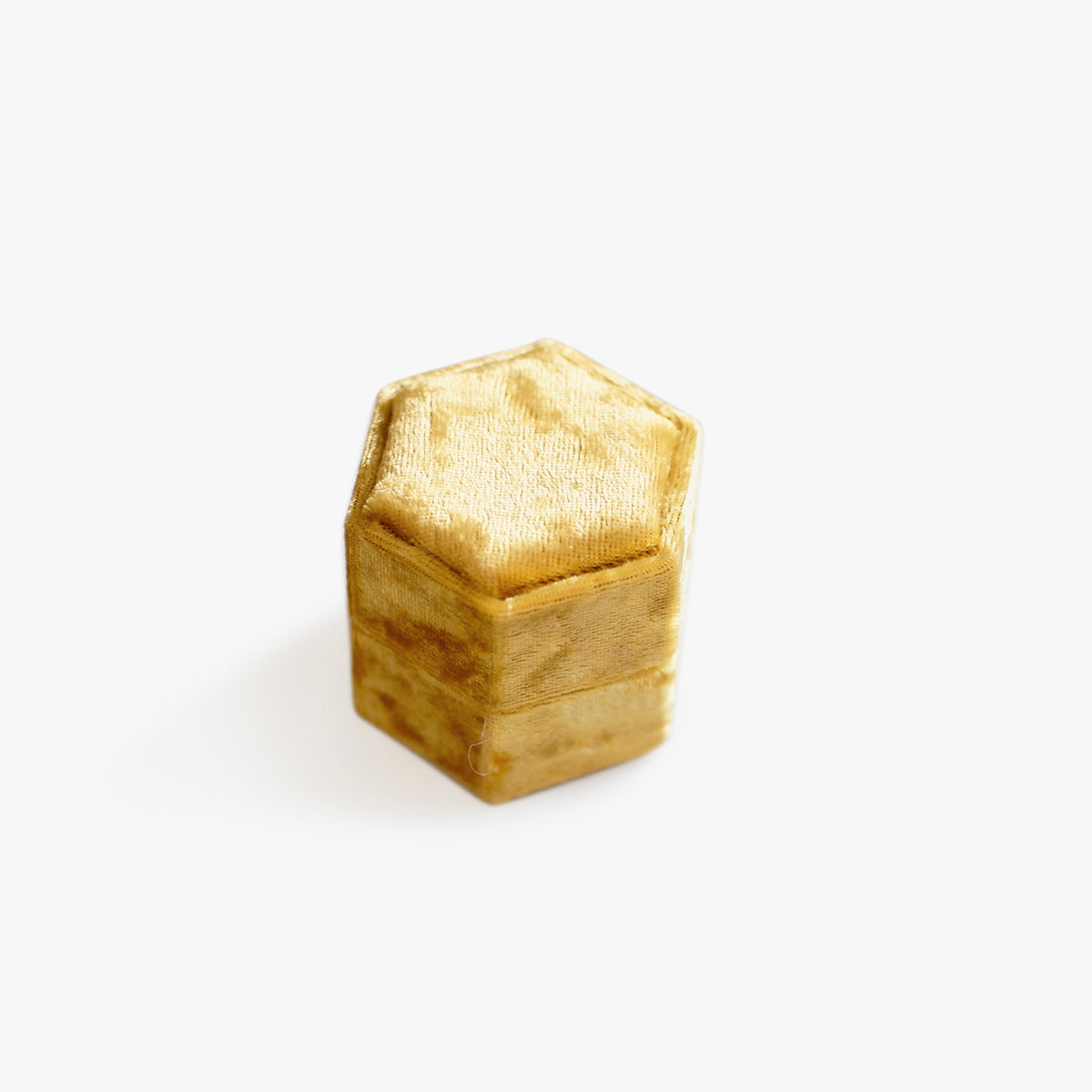 Luxe Velvet Ring Box in Gold