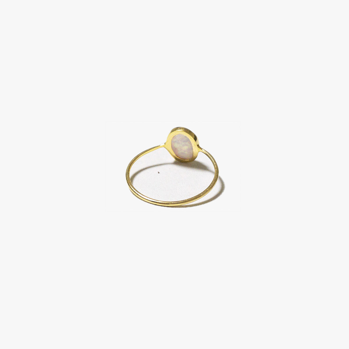 The Oval Birthstone Ring in Solid Gold