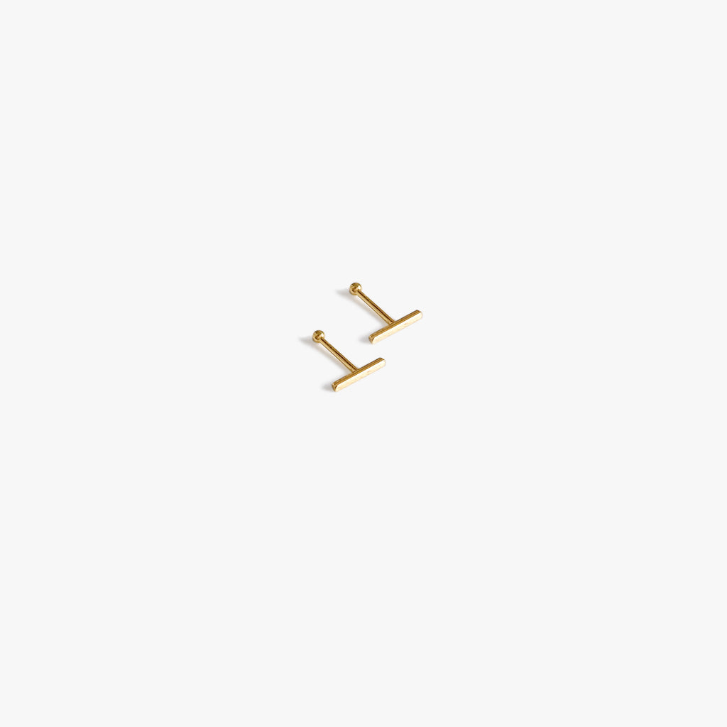 The Bar Easy Studs in Solid Gold