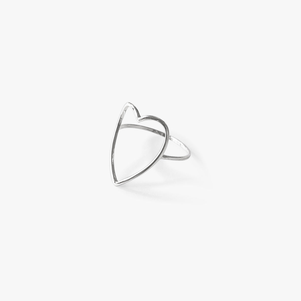 The Tat Heart Ring in Solid Gold