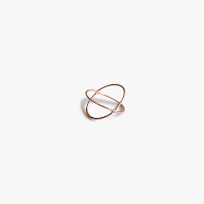 The Xo Ring in Solid Gold